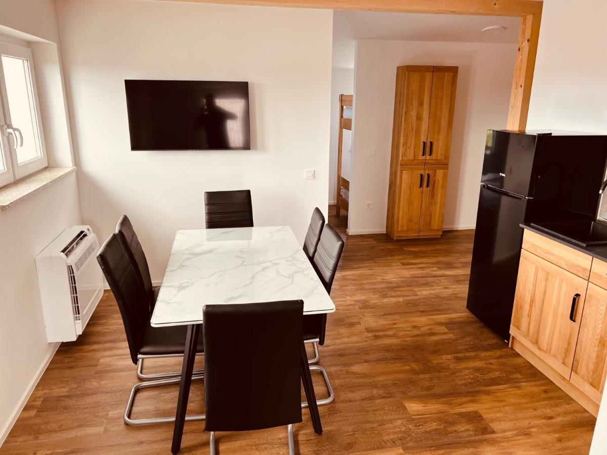 Pjagodic Hotel Cerklje - 5Min To Airport Cerklje na Gorenjskem Eksteriør billede