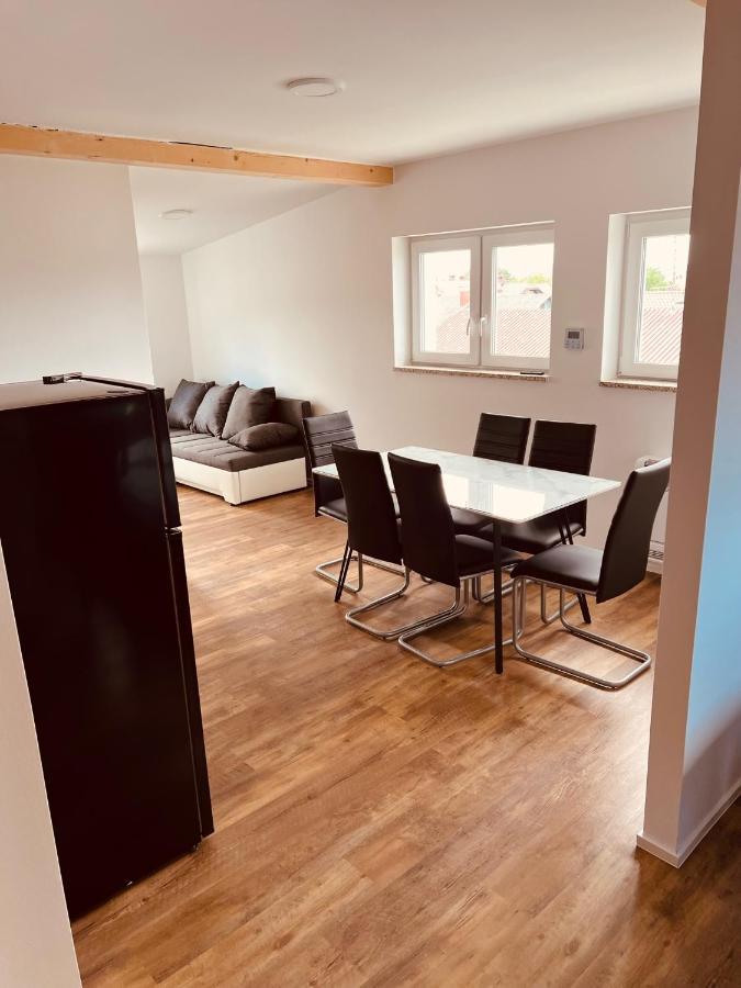 Pjagodic Hotel Cerklje - 5Min To Airport Cerklje na Gorenjskem Eksteriør billede