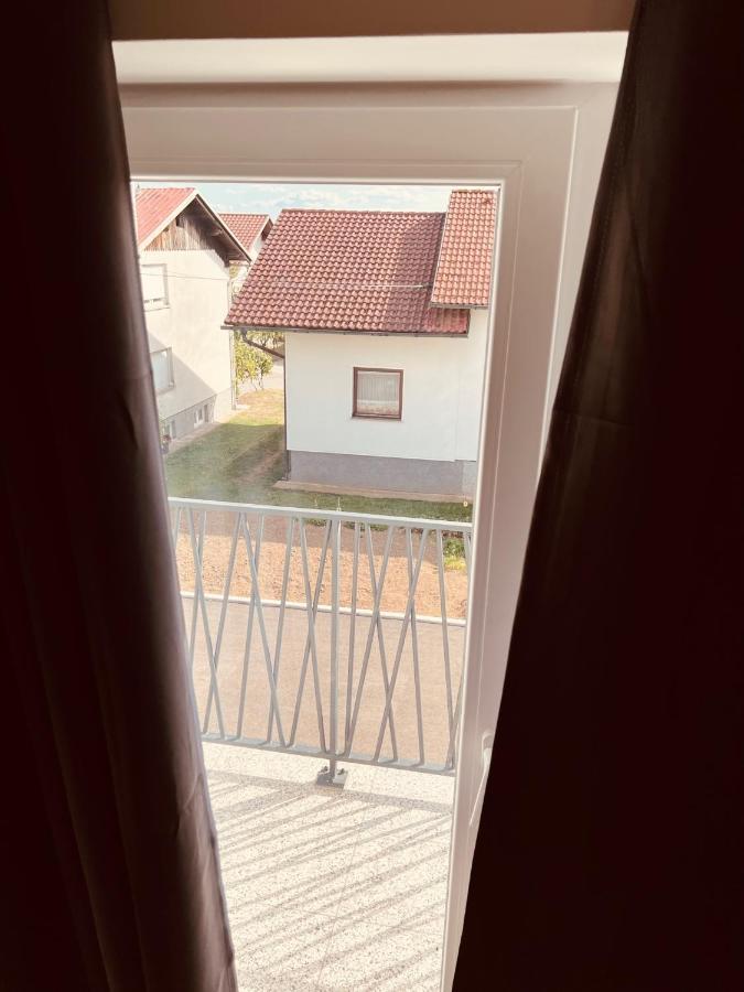 Pjagodic Hotel Cerklje - 5Min To Airport Cerklje na Gorenjskem Eksteriør billede