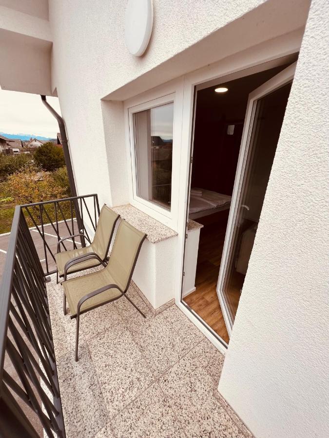Pjagodic Hotel Cerklje - 5Min To Airport Cerklje na Gorenjskem Eksteriør billede