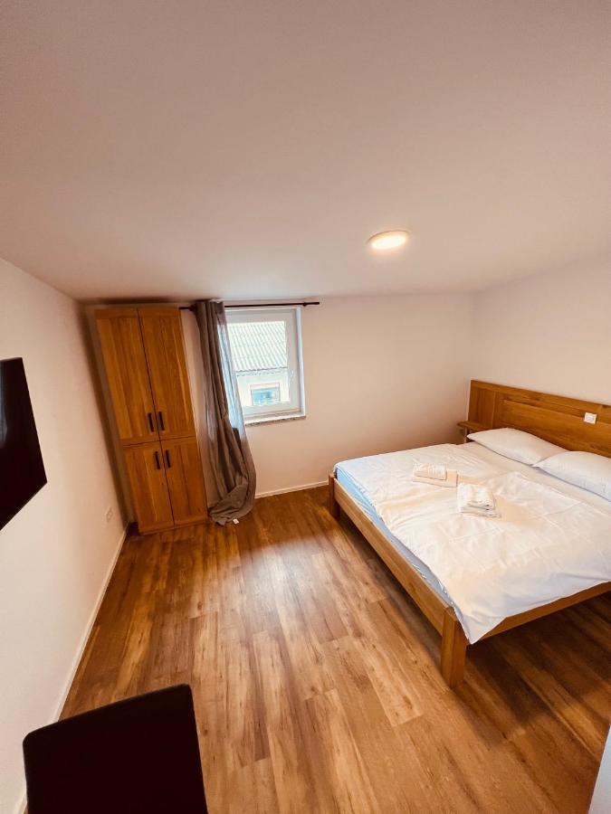 Pjagodic Hotel Cerklje - 5Min To Airport Cerklje na Gorenjskem Eksteriør billede